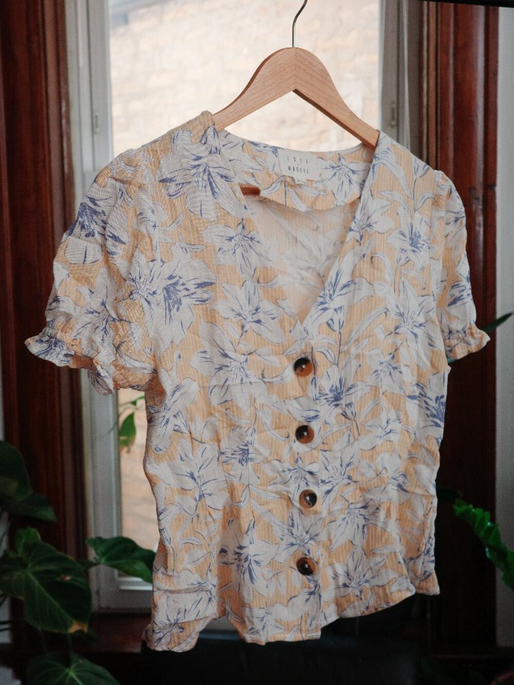 Lost + Wander short sleeve floral blouse